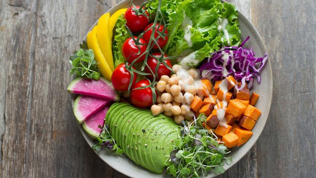 Ernährung im Fokus - gesund durch den Arbeitsalltag